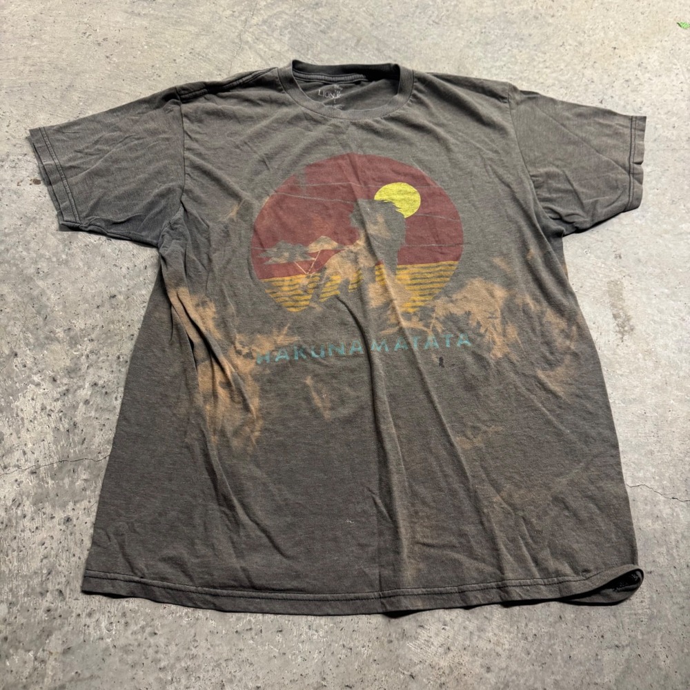 Lion King Hakuna Matata Faded‎ Sunset Taupe Graphic Tee Sz L Disney Classic